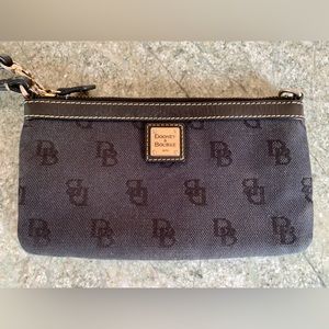 Dooney & Bourke Zip Wristlet Wallet, Purse, OS, Charcoal